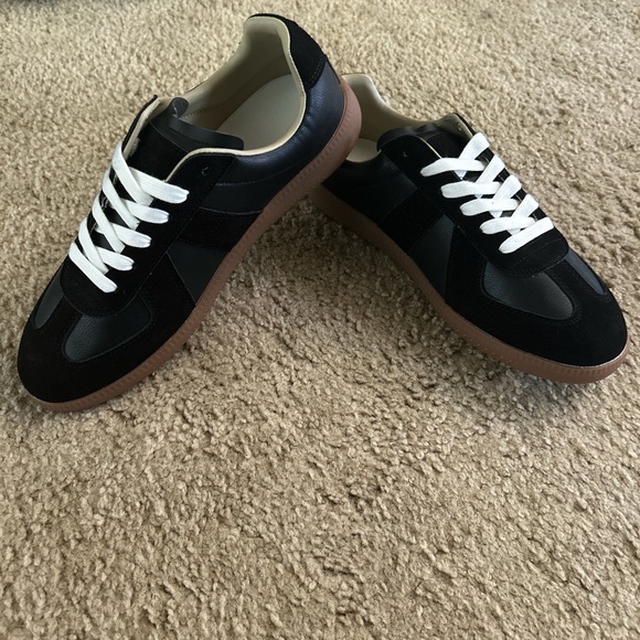 Maison Margielas size 9.5/43